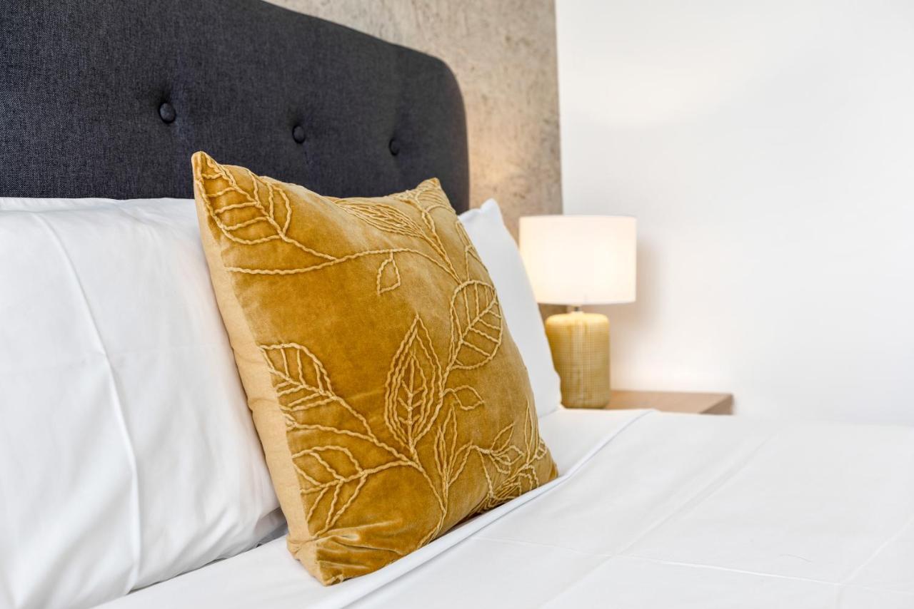 Berry Village Boutique Motel Buitenkant foto
